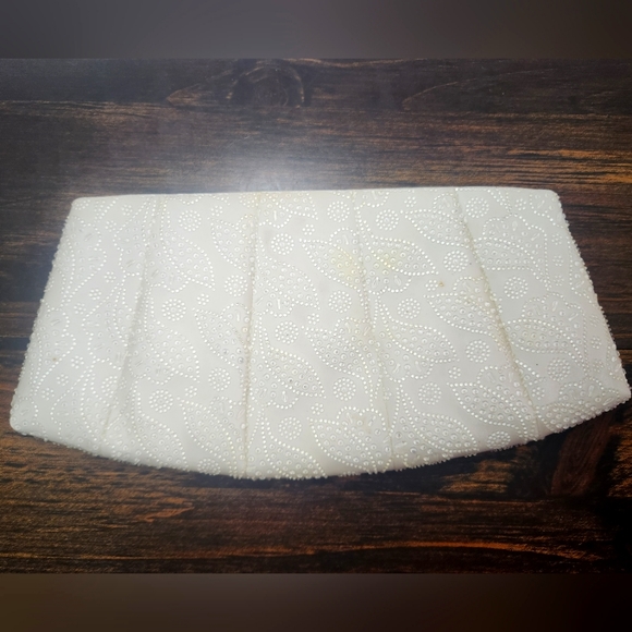 Vintage Ivory Beaded  bridal evening clutch - Picture 1 of 12